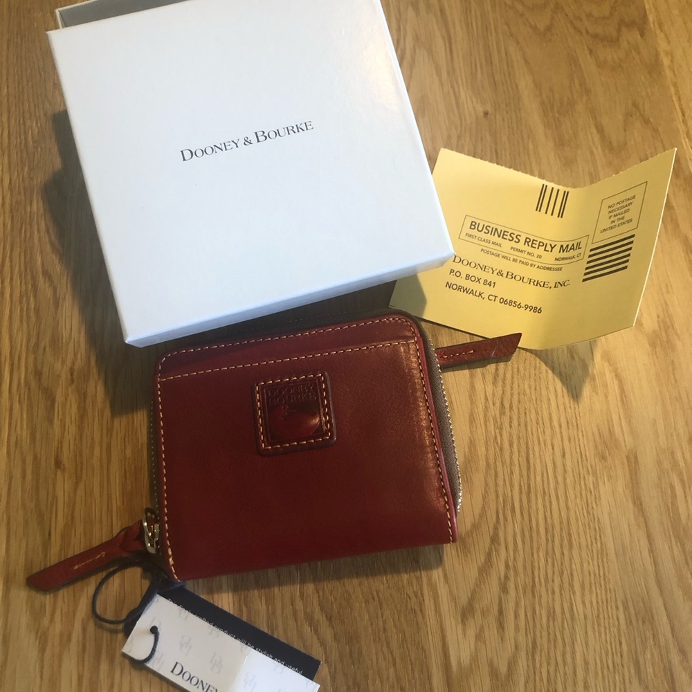 Dooney & Bourke Florentine small zip around wallet